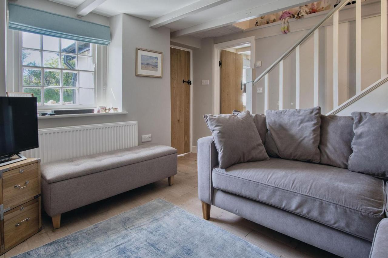 Dollars Cottage - 4 Bedroom Cottage - 란제니스 외부 사진