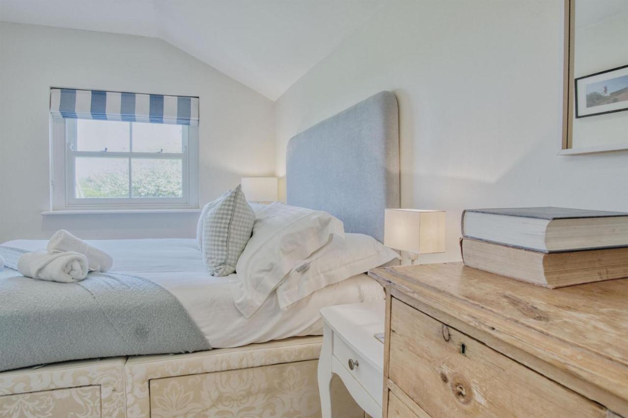 Dollars Cottage - 4 Bedroom Cottage - 란제니스 외부 사진